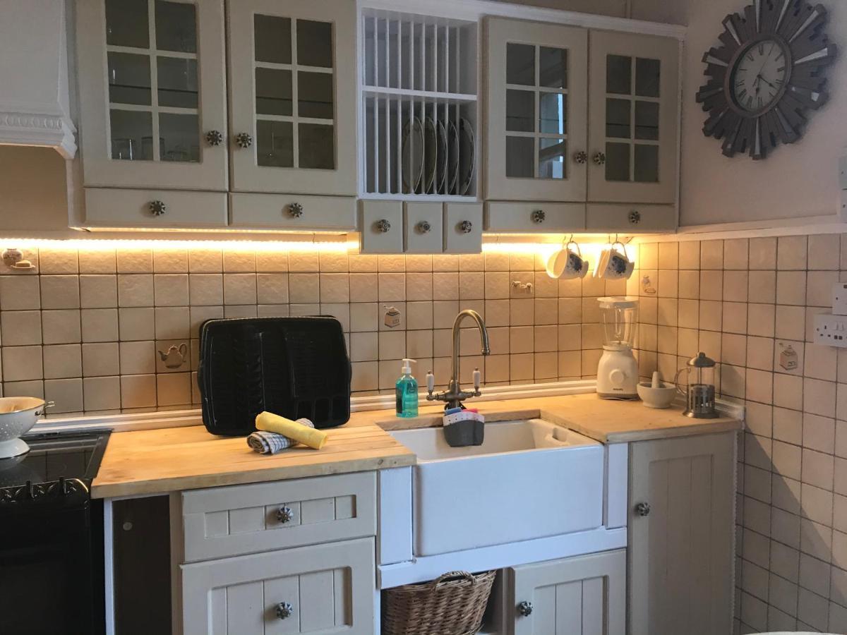 Вилла Parisian Style Townhouse Carrick-on-Shannon Экстерьер фото