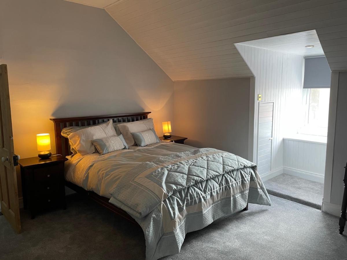 Вилла Parisian Style Townhouse Carrick-on-Shannon Экстерьер фото