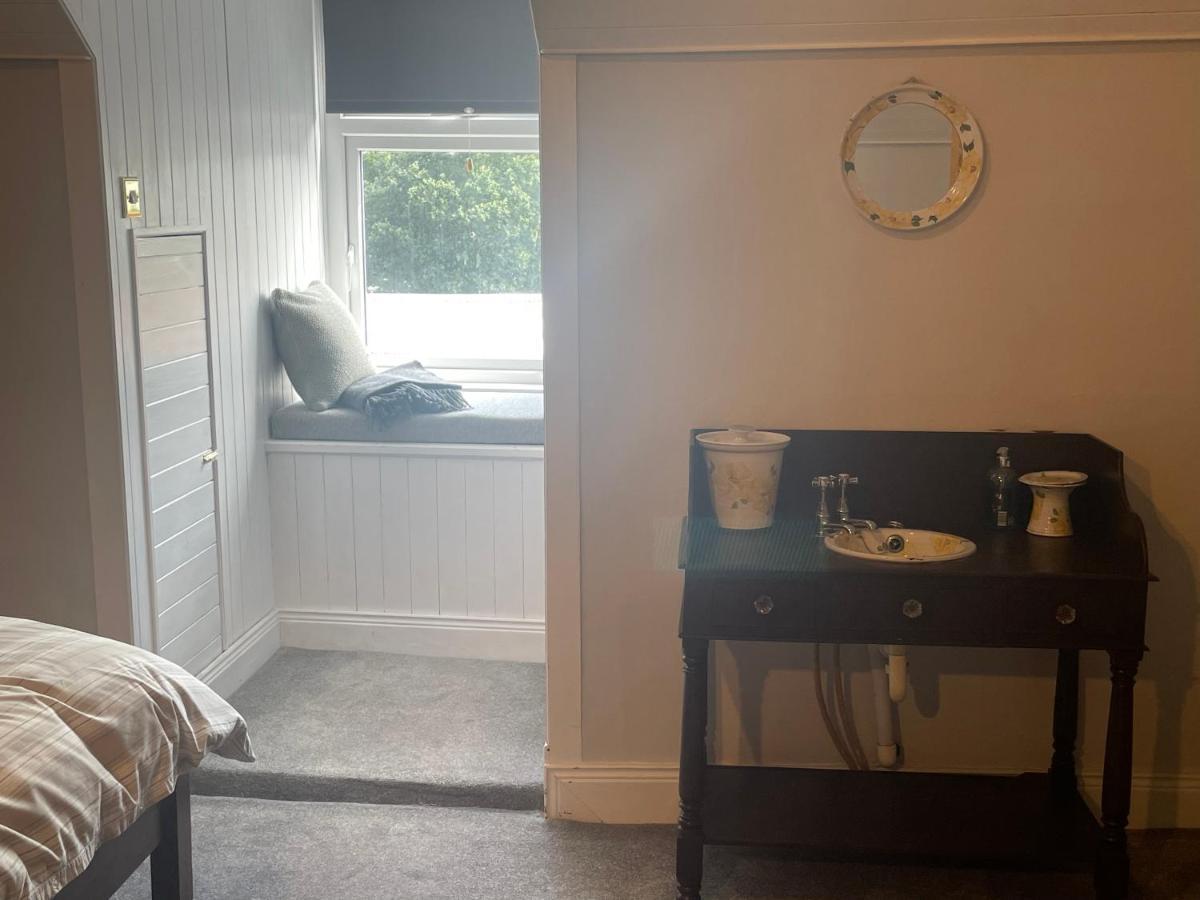 Вилла Parisian Style Townhouse Carrick-on-Shannon Экстерьер фото